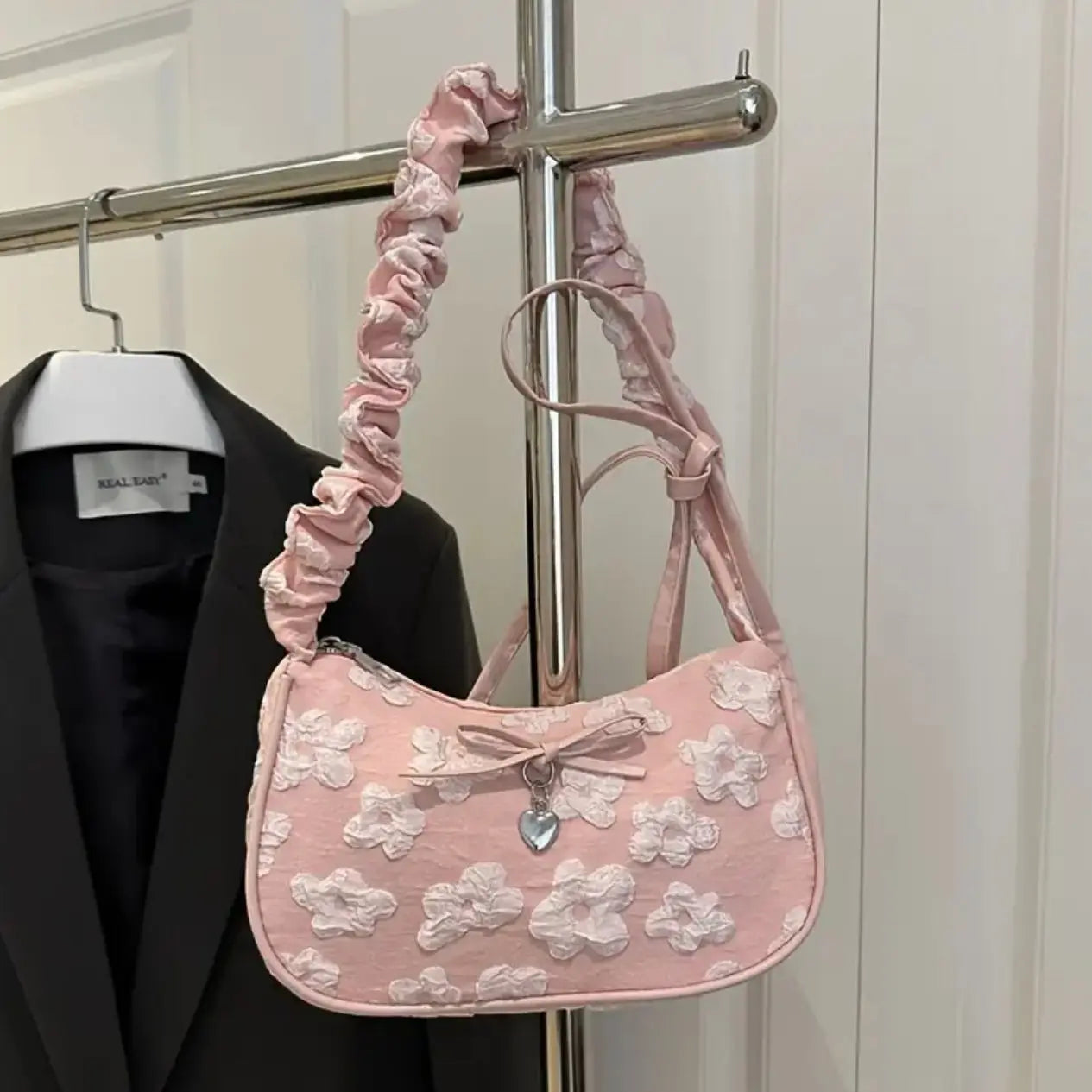 ♡  Shop Bags