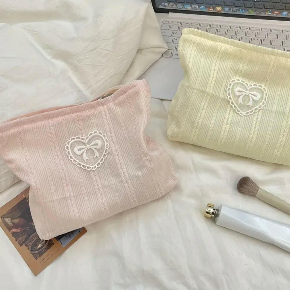 Sweetie Bow Cosmetic Bag - Strawberry.