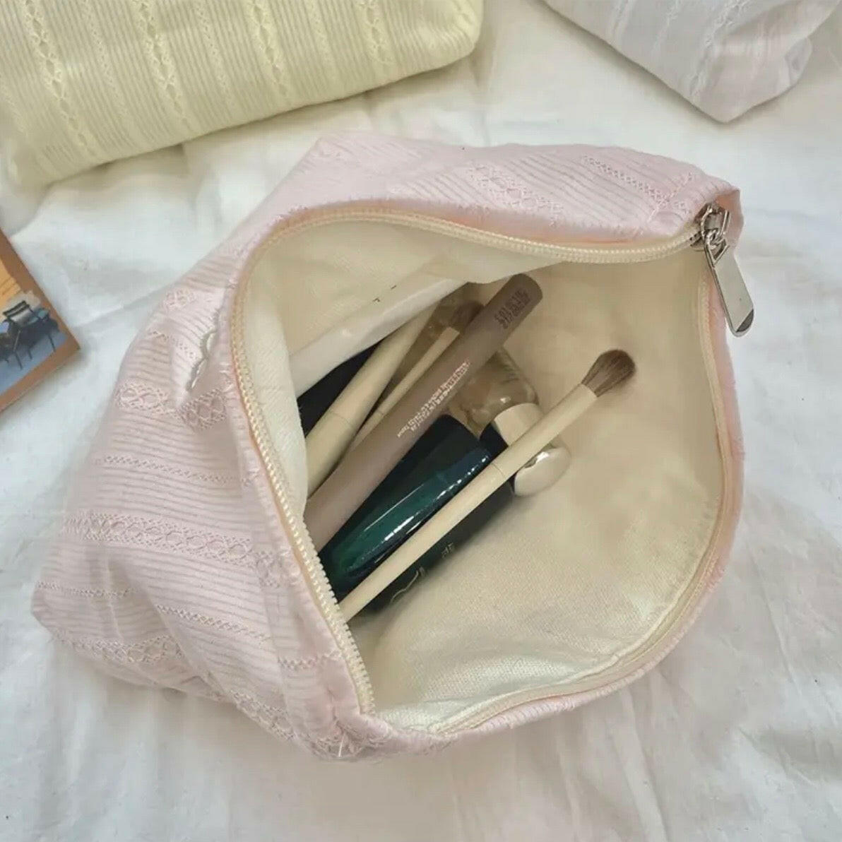 Sweetie Bow Cosmetic Bag - Strawberry.