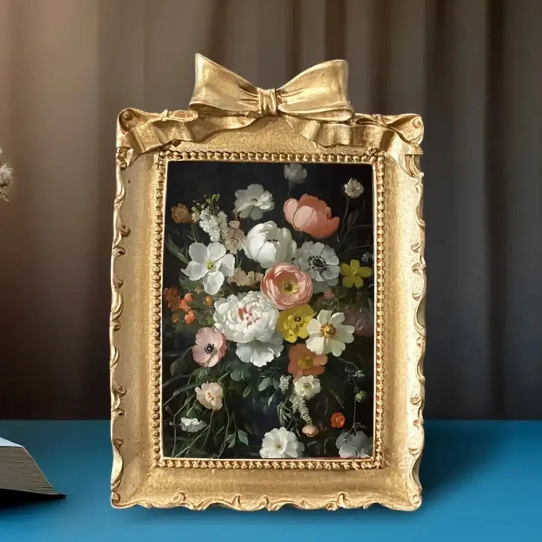 Vintage Bow Keepsake Frame - Classic Ribboned Collective