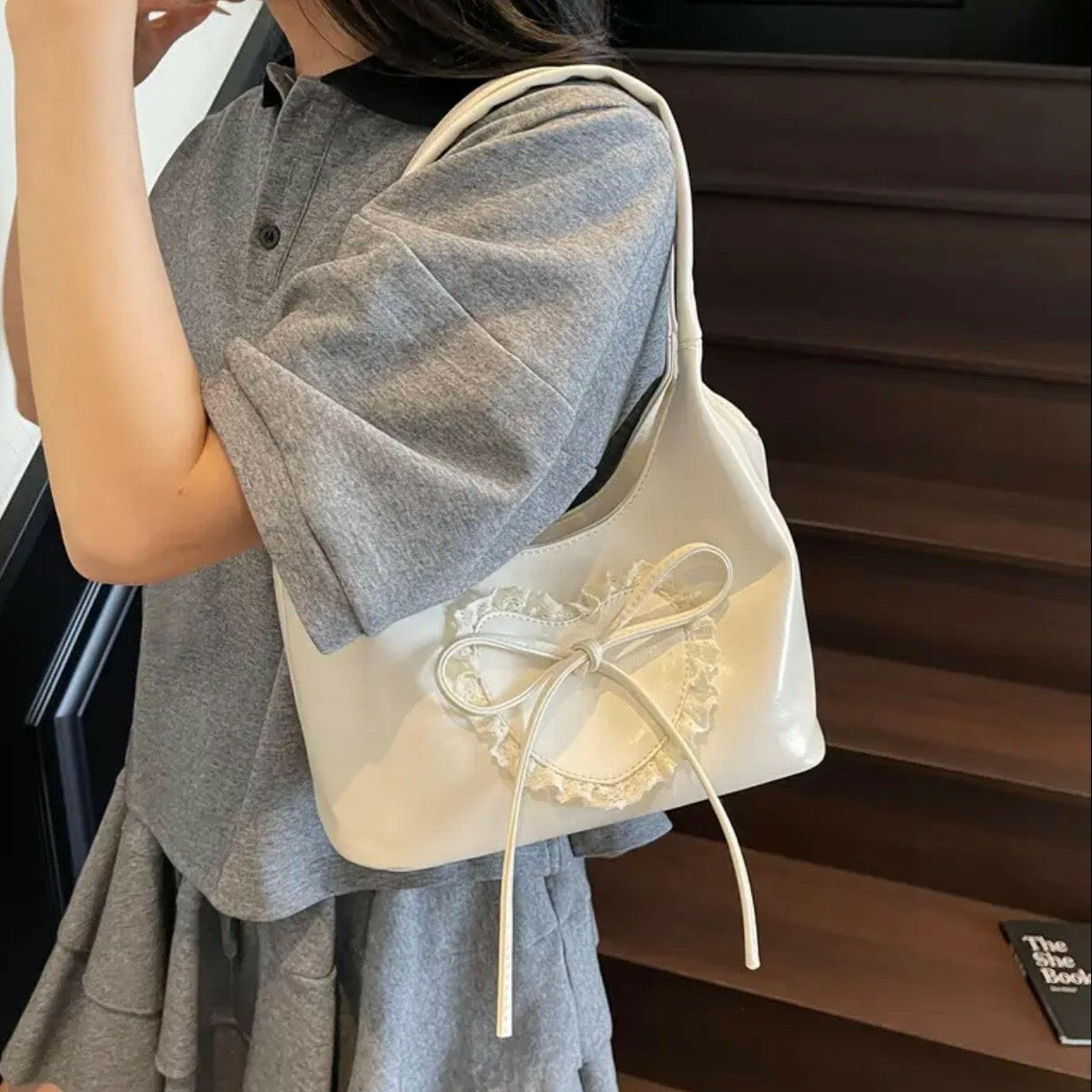 Timeless Classic Bow Shoulder Bag.