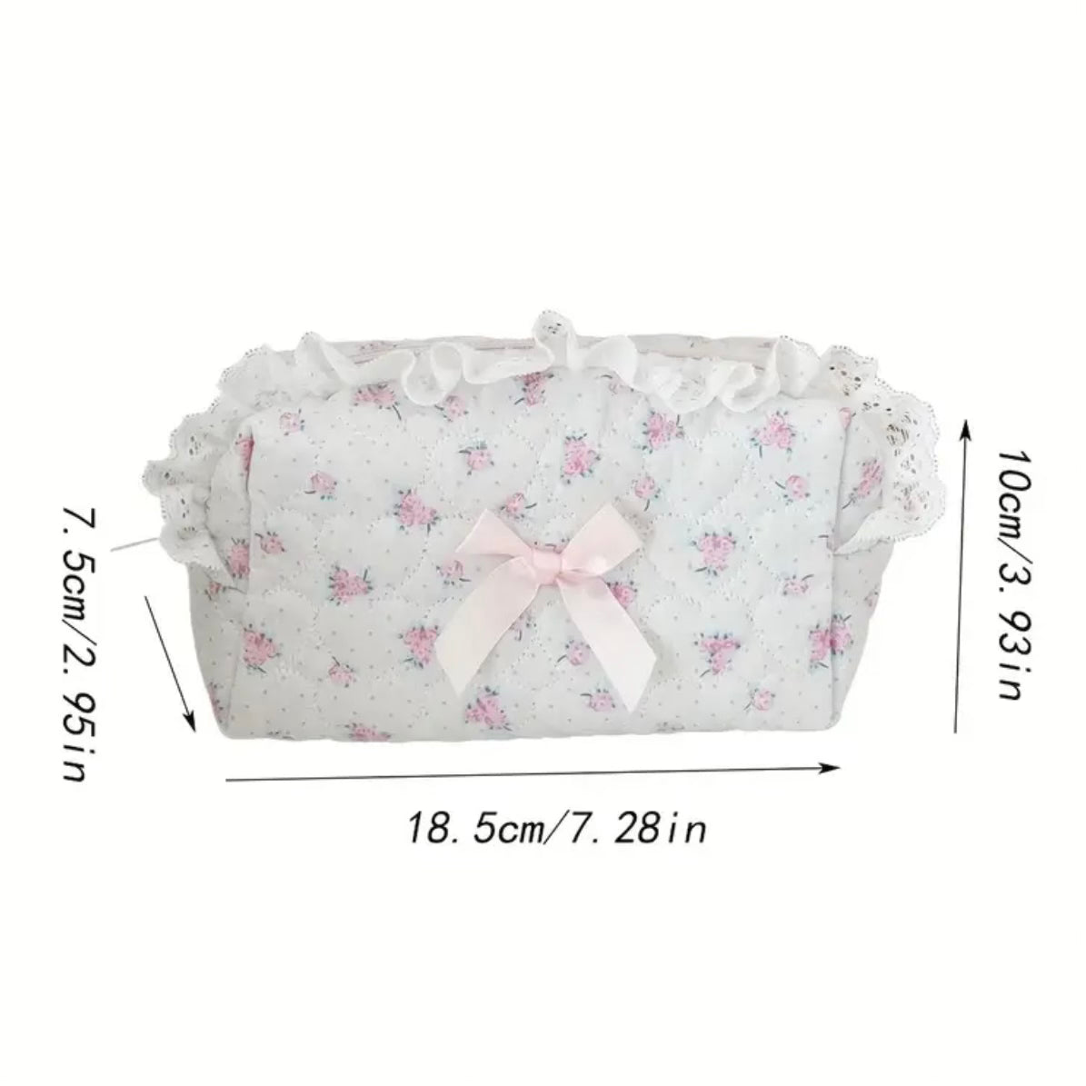 Qulit & Bow Cosmetic Case.