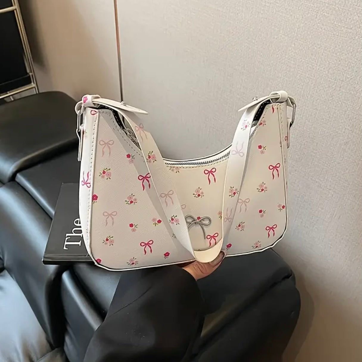 Timeless Classic Bow Shoulder Bag.