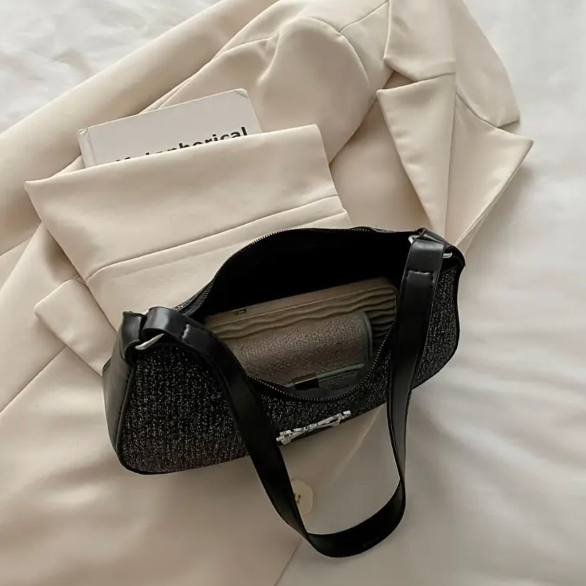 Aria Bow Bag – Onyx