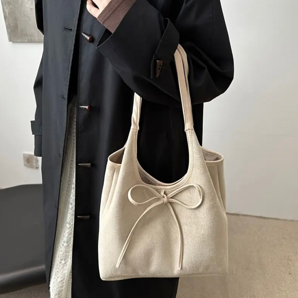 Amara Latte Bow Bag