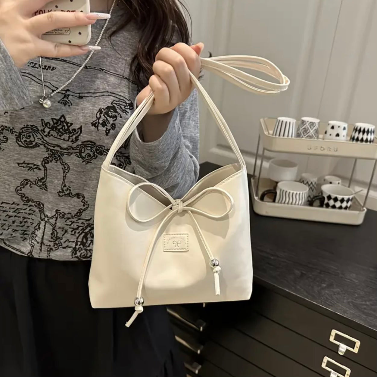 Odette Bow Bag – Pearl