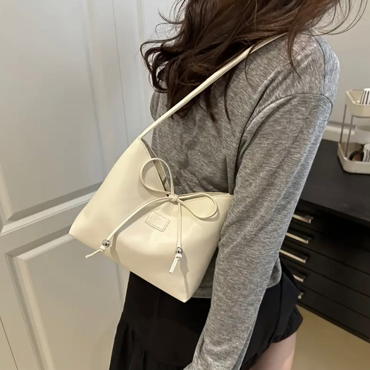 Odette Bow Bag – Pearl