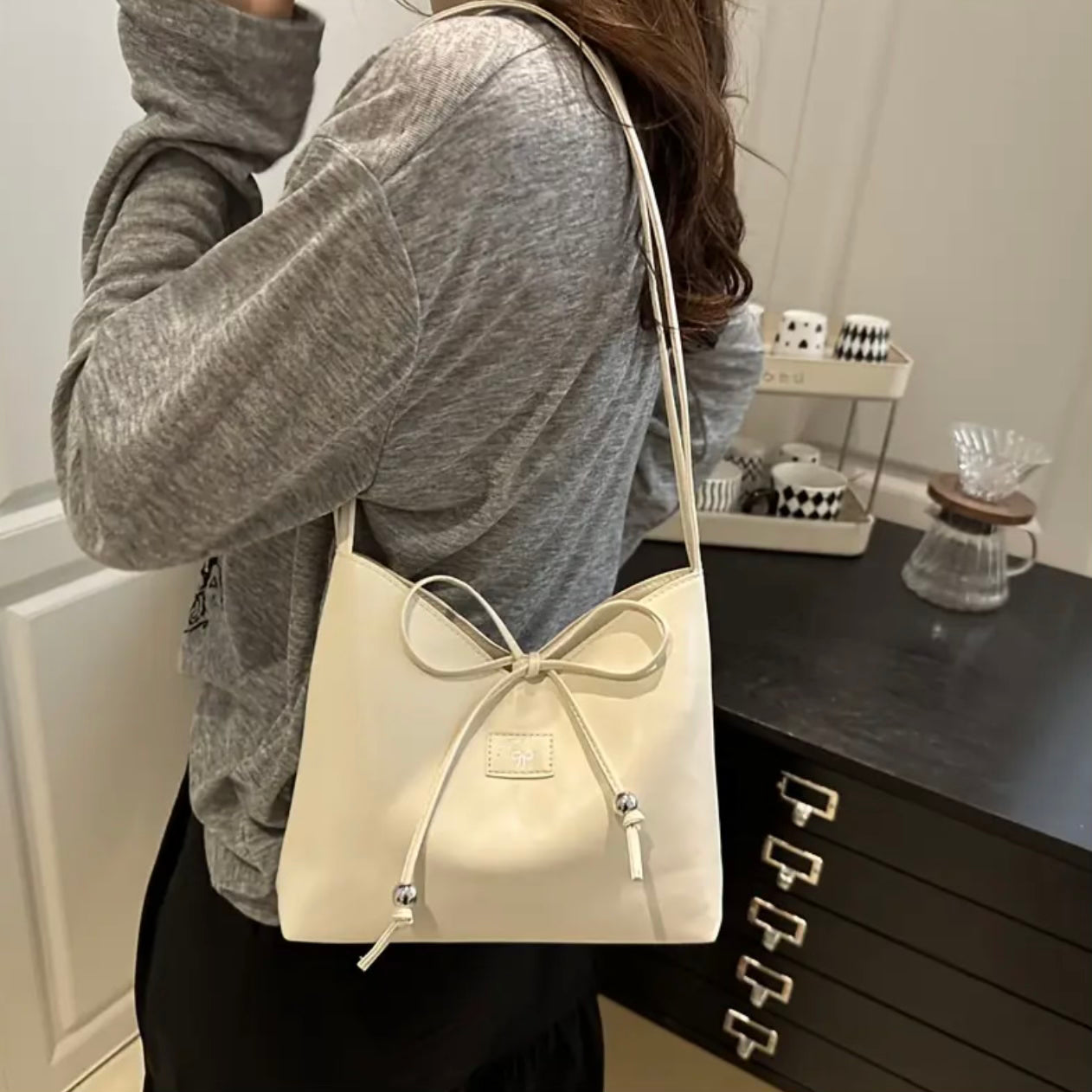 Odette Bow Bag – Pearl
